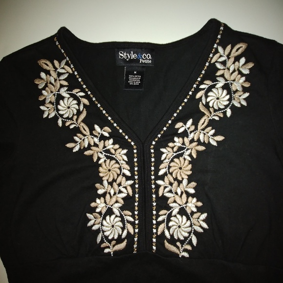 Embroidered Black Style & Co Petite Top - Picture 3 of 7